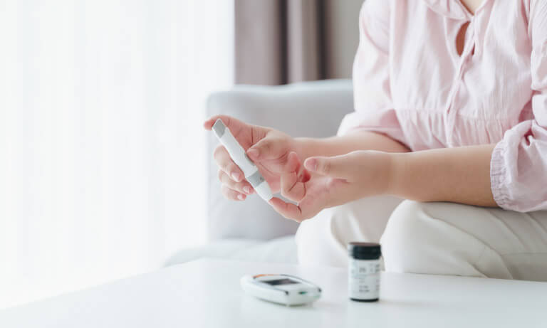 猛健樂有助於穩定血糖水平，對於第二型糖尿病輔助治療有良好的效果